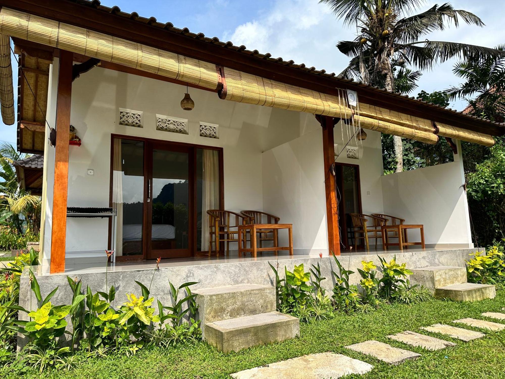 D'Janu Homestay Sidemen  Extérieur photo